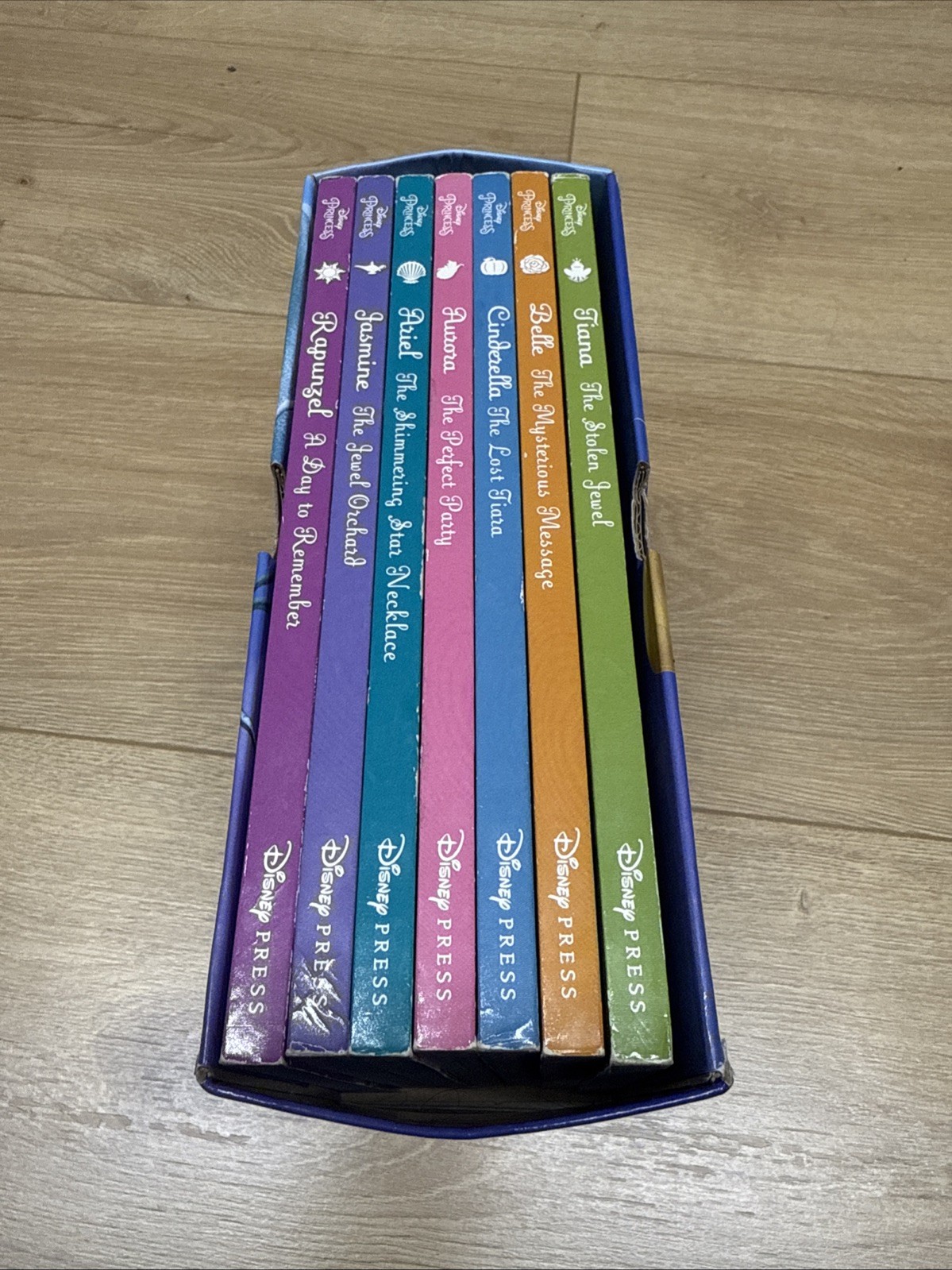 Disney Princess Chapter Book Collection Seven Enchanting Books 1st Box Set 6+