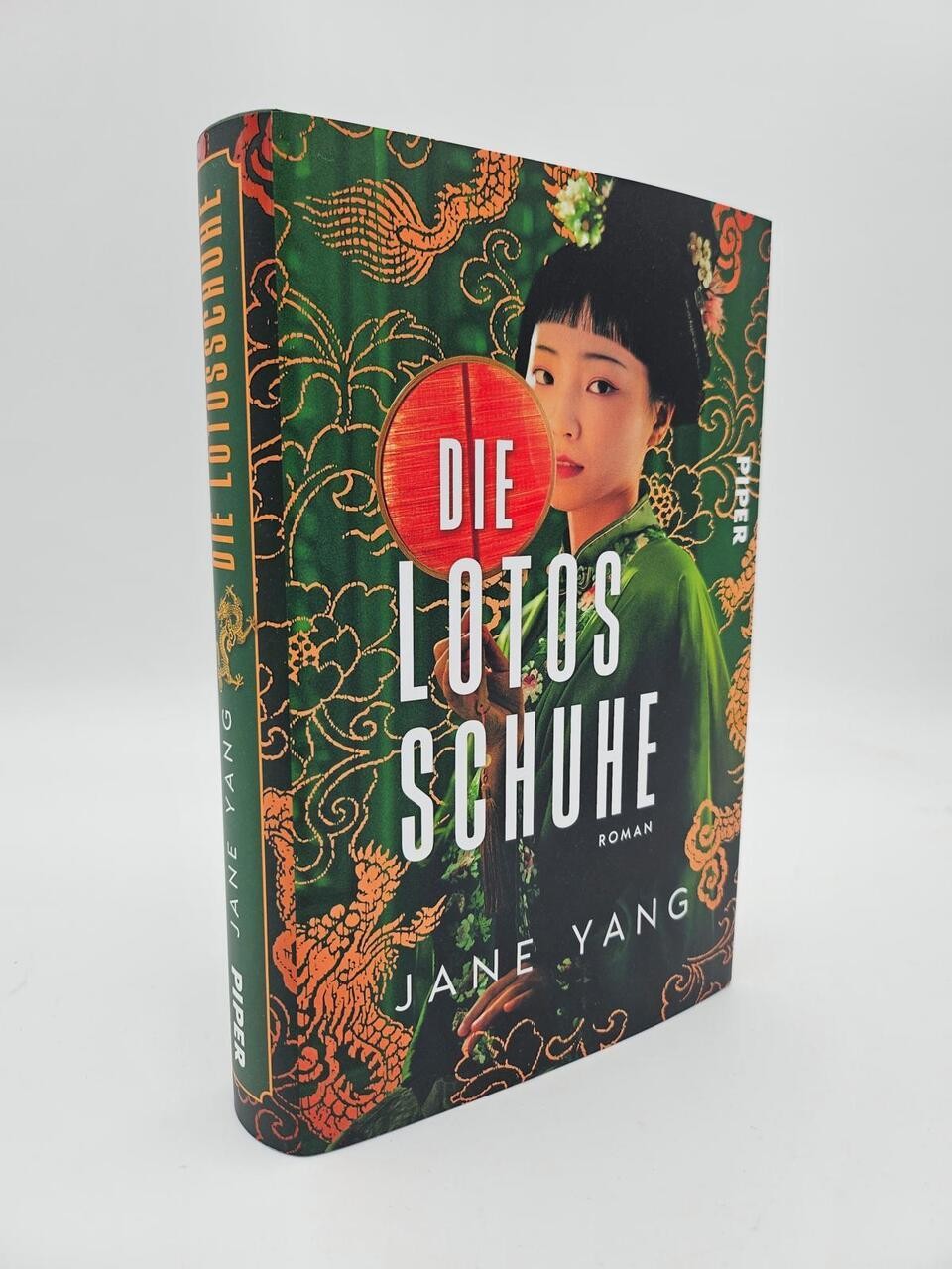 Jane Yang Die Lotosschuhe