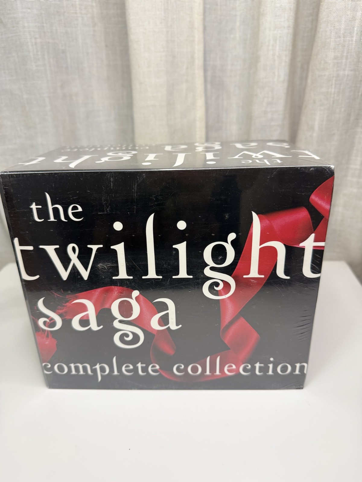 The Twilight Saga Complete – Paperback, by Meyer Stephenie – Brand New Condition
