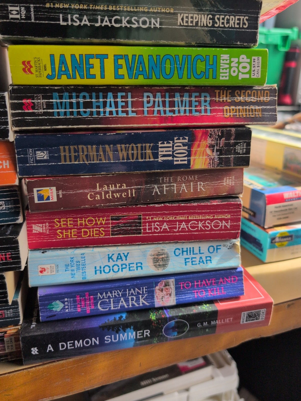 Mixed Lot of 26 Female Author Novels Romance & Thriller Clark Jackson NICE LOT