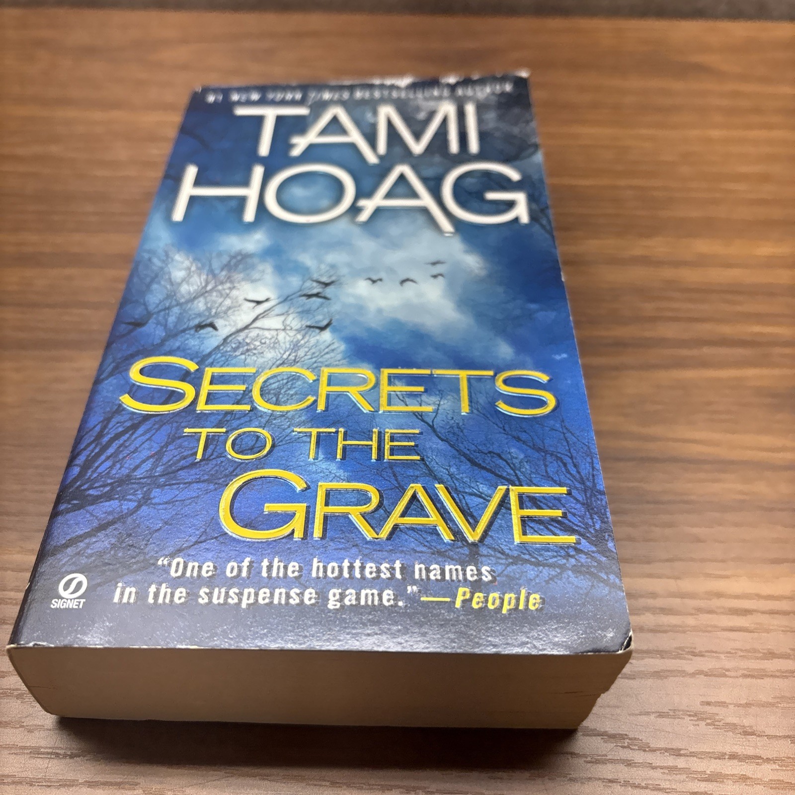 Tami Hoag Mystery/Thriller Bundle Book Lot Of 6 Paperback Suspense Mixed Lot
