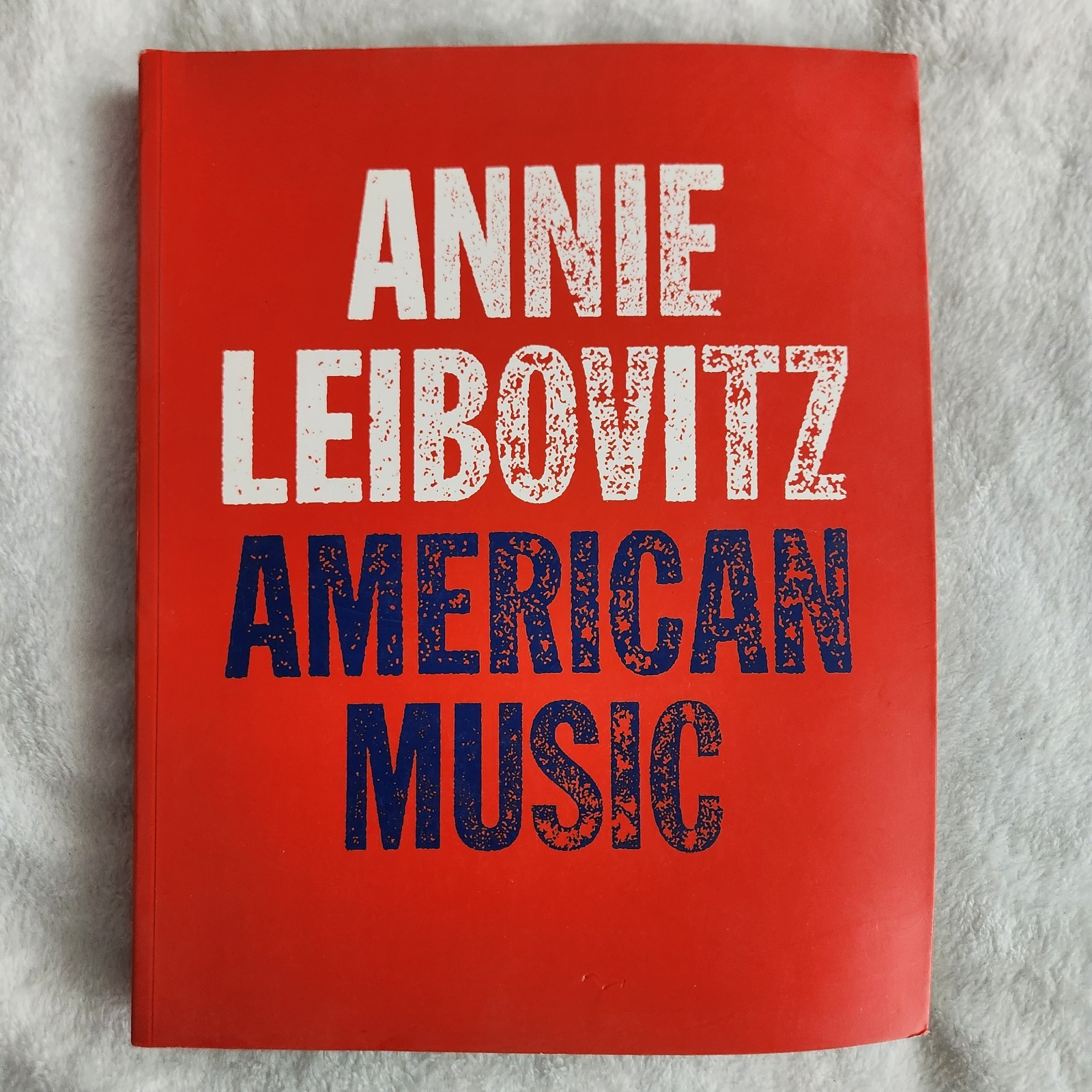 Annie Leibovitz American Music – paperback 2004