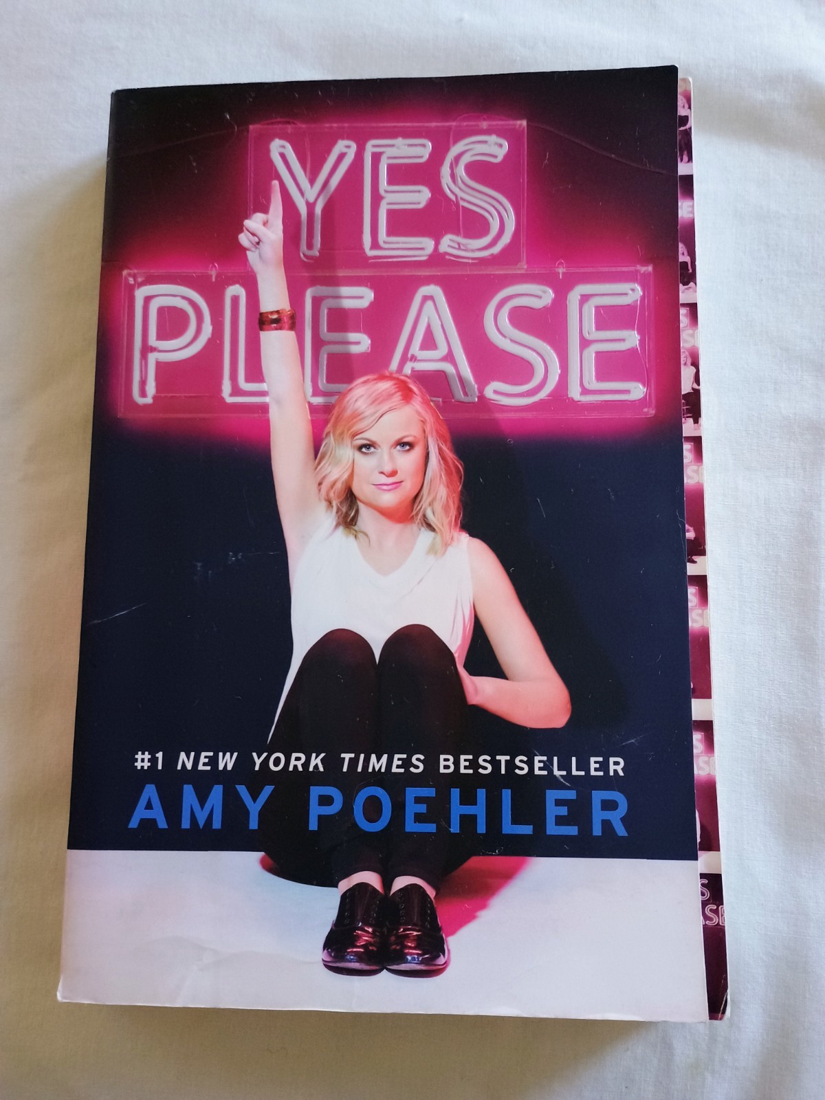 Pre Owned Softcover Book “Yes Please” Amy Poehler Dey St. Publisher