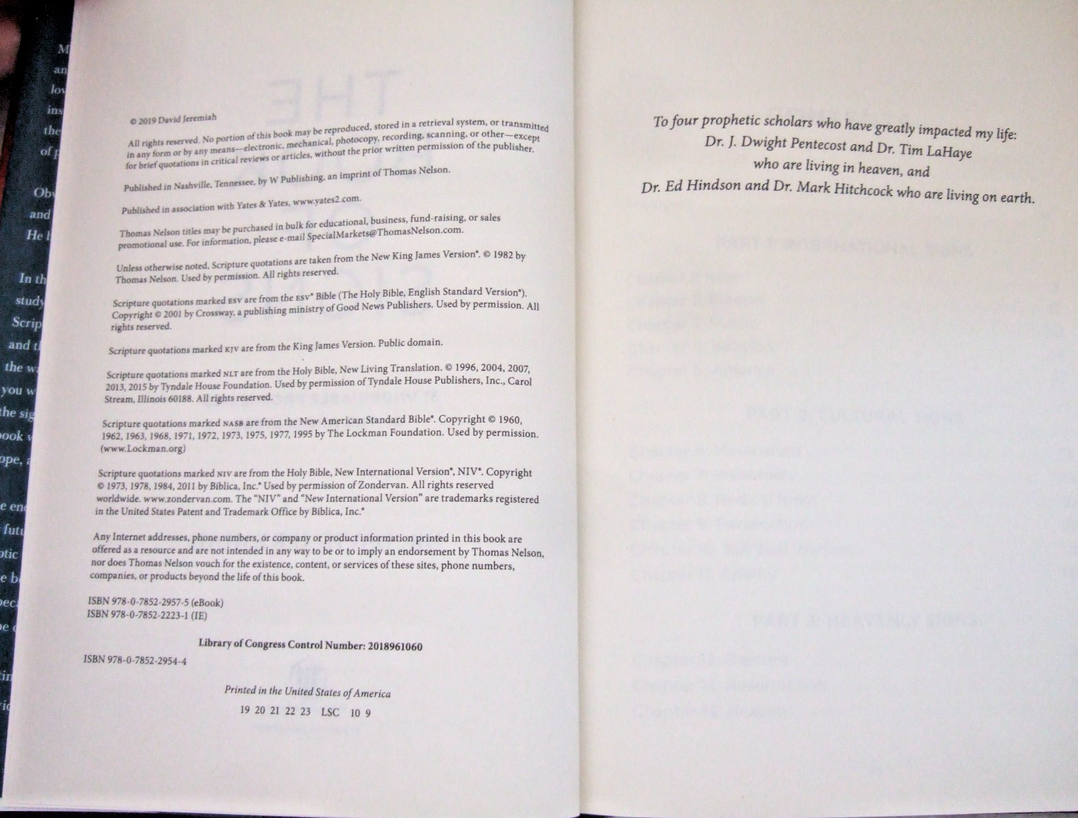 DR. DAVID JEREMIAH HC BOOK, STUDY GUIDES 1&3 + 31 LESSONS THE BOOK OF SIGNS