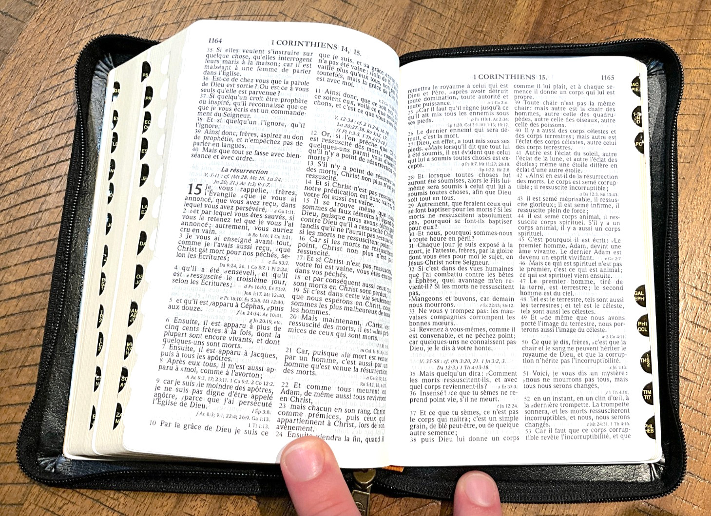 French Bible, La Sainte Bible – Segond 1910 Black Im Leather Zipper Red Letter