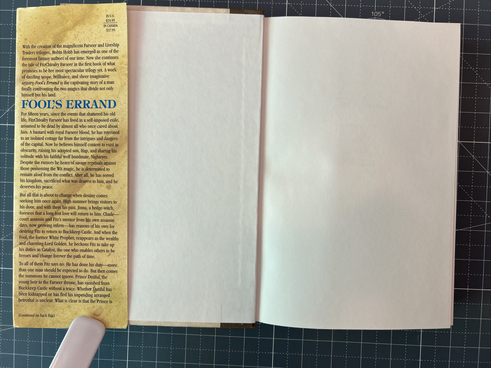 Fool’s Errand – Robin Hobb 1st Edition 1st Print – VG