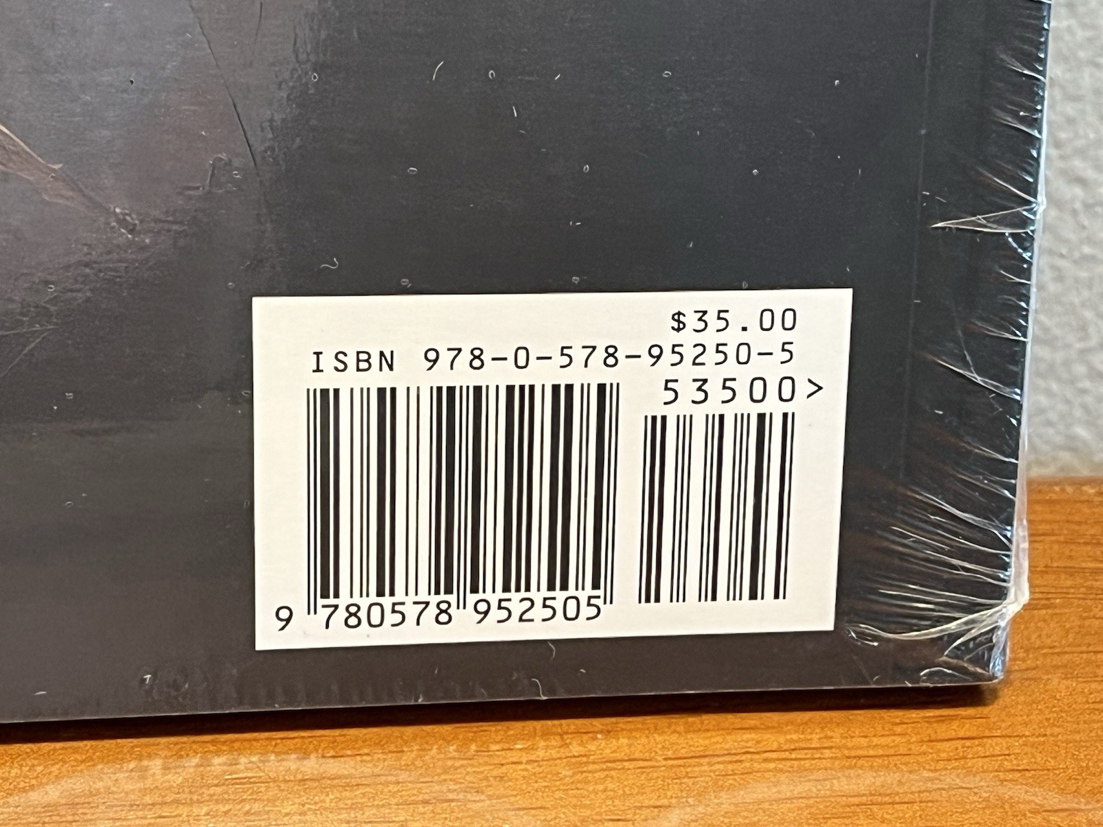New / Sealed Amazon Games New World Aeternum Art Book Developer Exclusive